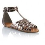 Sandalia tipo gladiador Guess